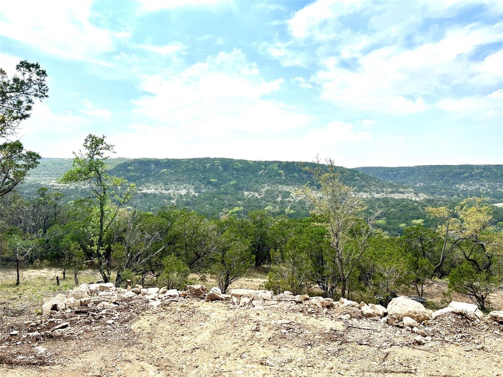 10651 Ranch Road 12 UN D, Wimberley, TX 78676