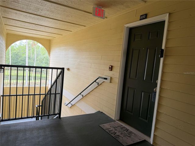 18593 BRIDLE CLUB DRIVE, Tampa, FL 33647
