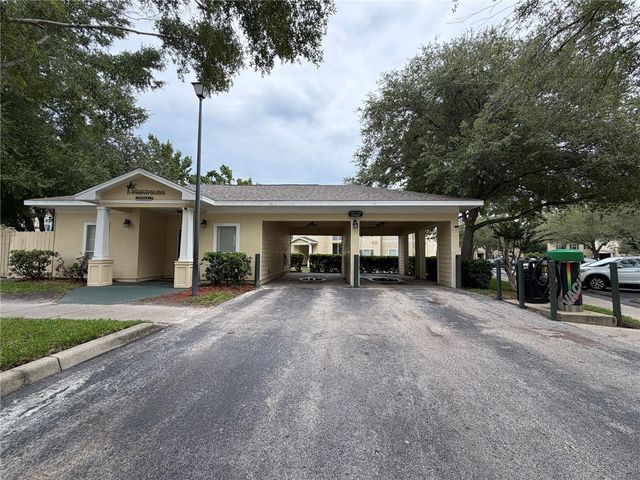 18593 BRIDLE CLUB DRIVE, Tampa, FL 33647