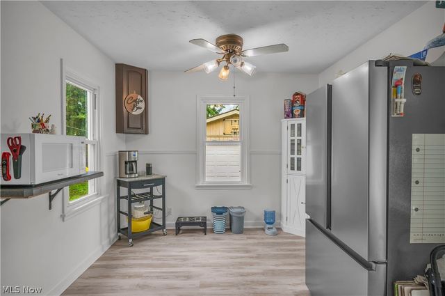 926 Warwick Drive, Sheffield Lake, OH 44054