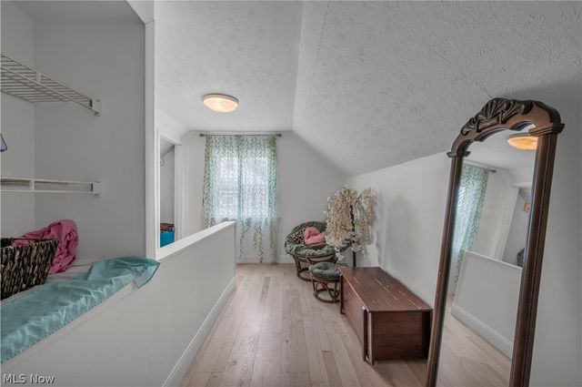 926 Warwick Drive, Sheffield Lake, OH 44054
