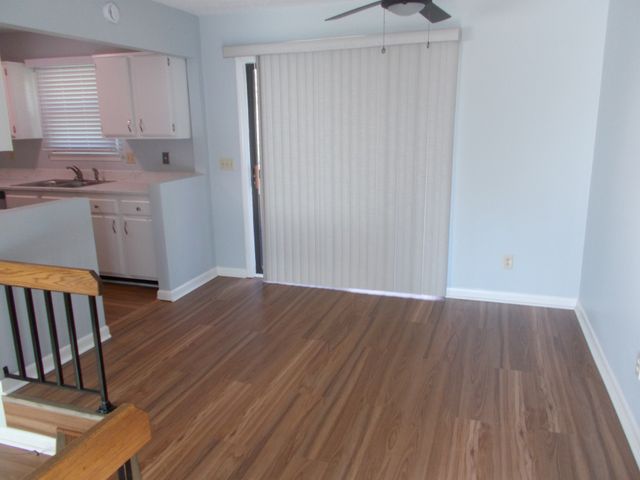 306 Woodview Ct, Old Hickory, TN 37138