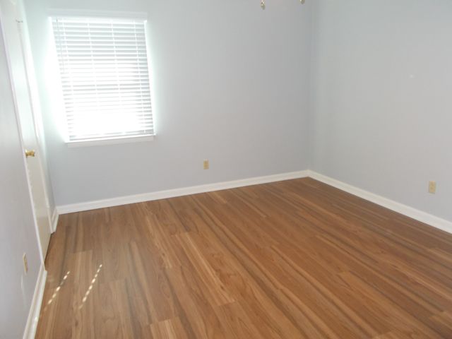 306 Woodview Ct, Old Hickory, TN 37138