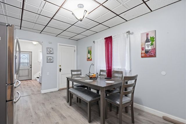 6 Cranshaw Pl, Lawrence, MA 01841