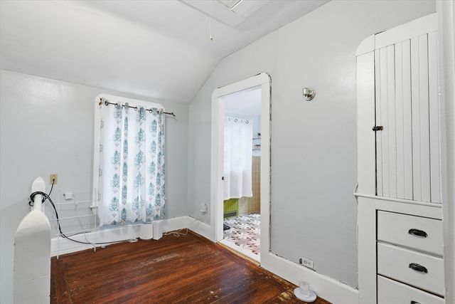 6 Cranshaw Pl, Lawrence, MA 01841