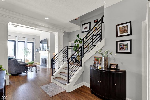 9061 Crystal Lake Drive, Indianapolis, IN 46240