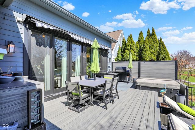 9061 Crystal Lake Drive, Indianapolis, IN 46240