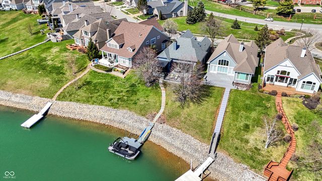 9061 Crystal Lake Drive, Indianapolis, IN 46240