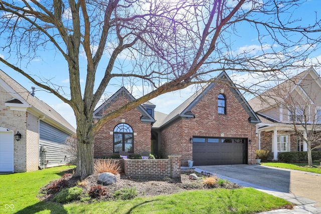 9061 Crystal Lake Drive, Indianapolis, IN 46240