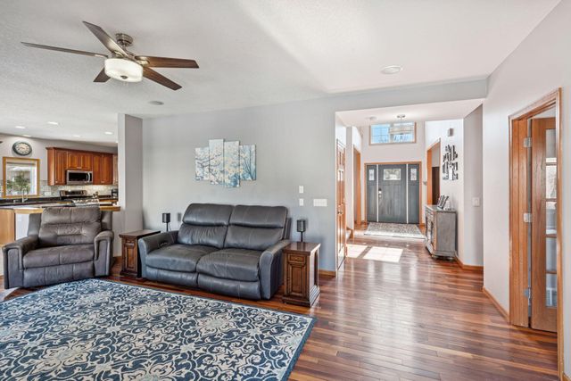 9748 Geisler Road, Eden Prairie, MN 55347