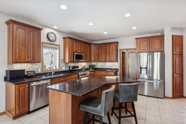 9748 Geisler Road, Eden Prairie, MN 55347