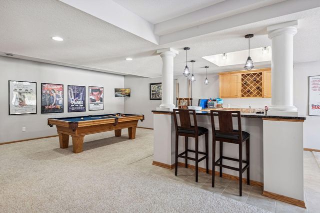 9748 Geisler Road, Eden Prairie, MN 55347