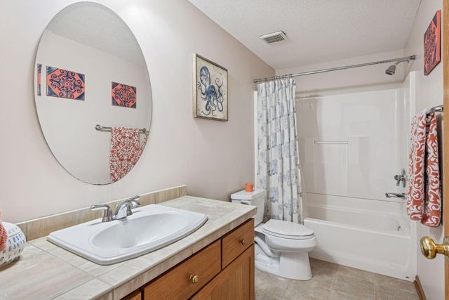 9748 Geisler Road, Eden Prairie, MN 55347