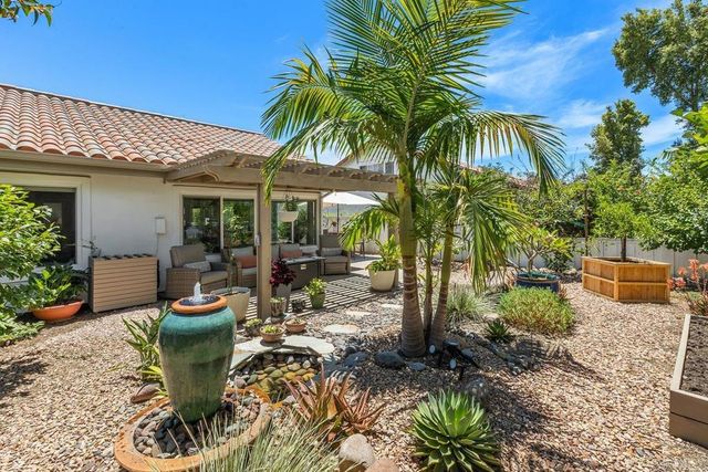 4722 Collinos Way, Oceanside, CA 92056
