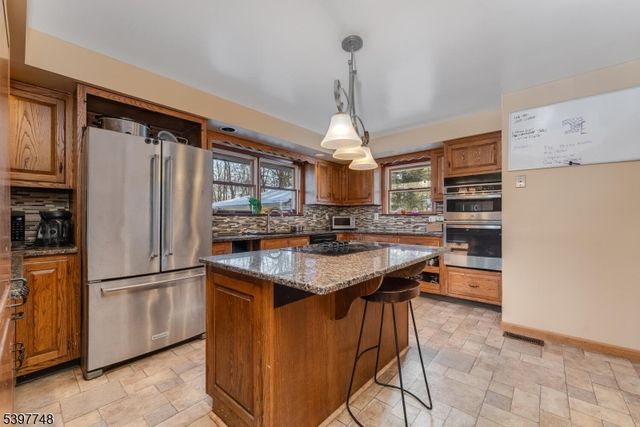 53 Jacobs Rd, Rockaway Twp., NJ 07866