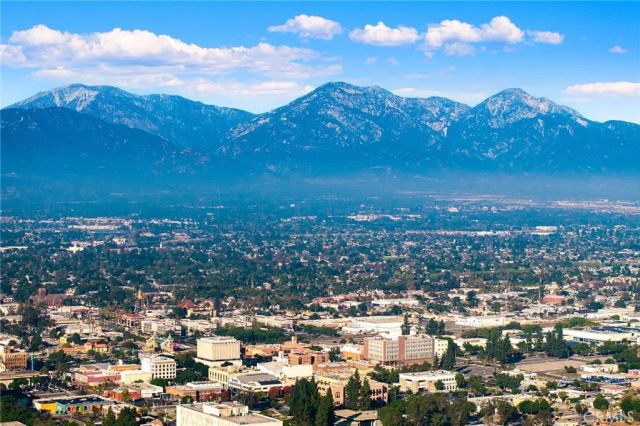 638 W Grand Avenue, Pomona, CA 91766