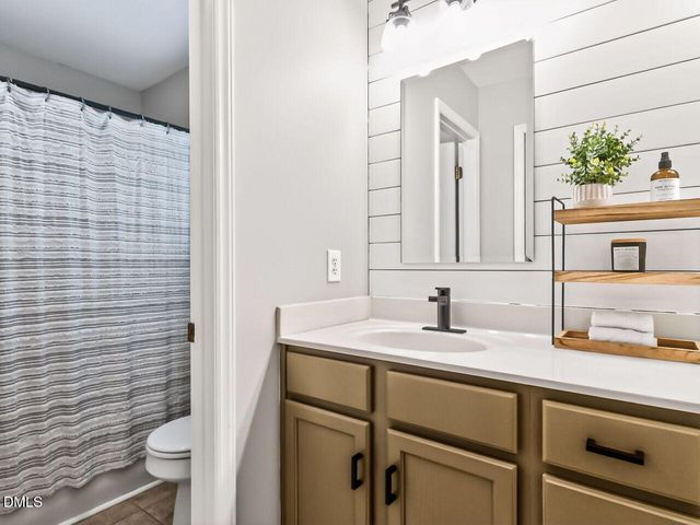 65 Meadowfield Lane, Franklinton, NC 27525