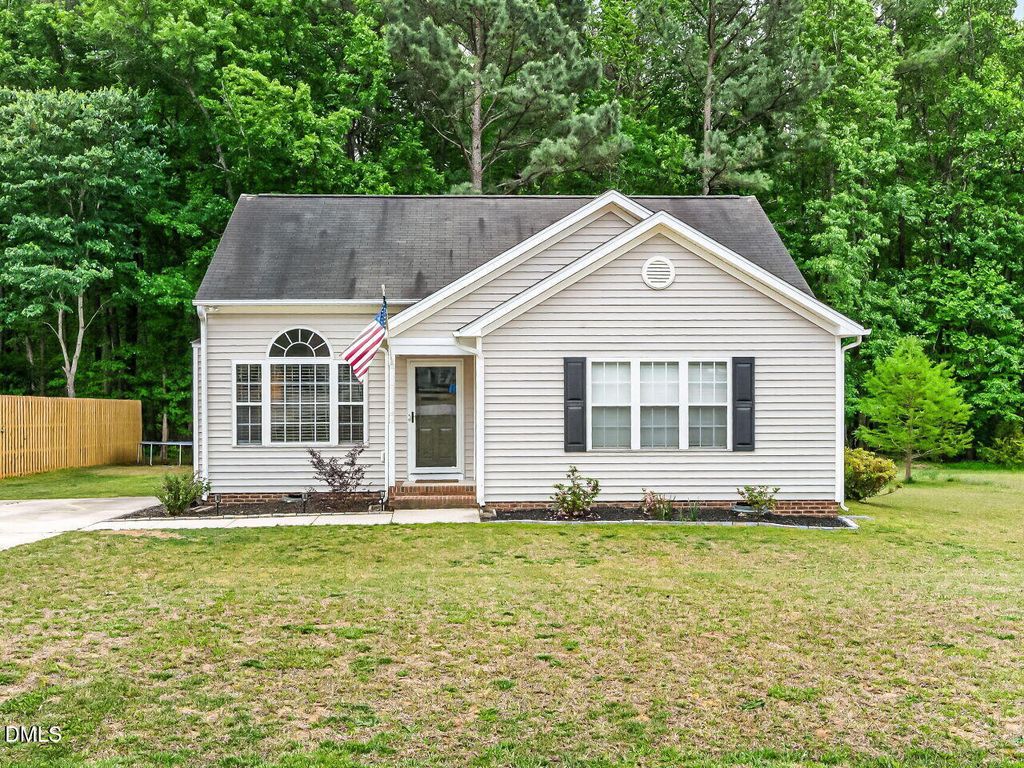 65 Meadowfield Lane, Franklinton, NC 27525