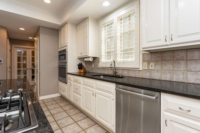 3516 Willow Grove, New Albany, OH 43054