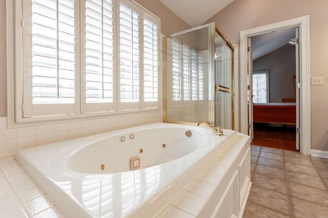 3516 Willow Grove, New Albany, OH 43054