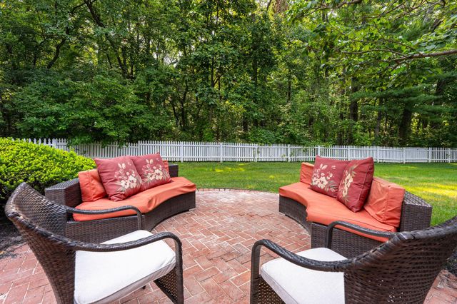 3516 Willow Grove, New Albany, OH 43054