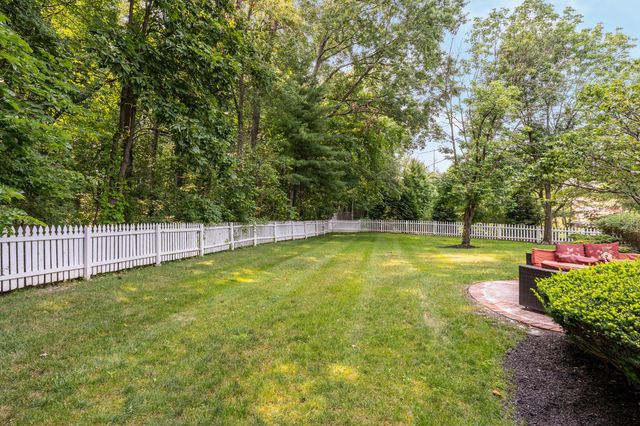 3516 Willow Grove, New Albany, OH 43054