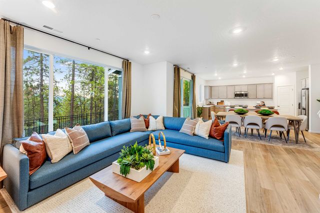 16581 E 30th Ln, Spokane Valley, WA 99037