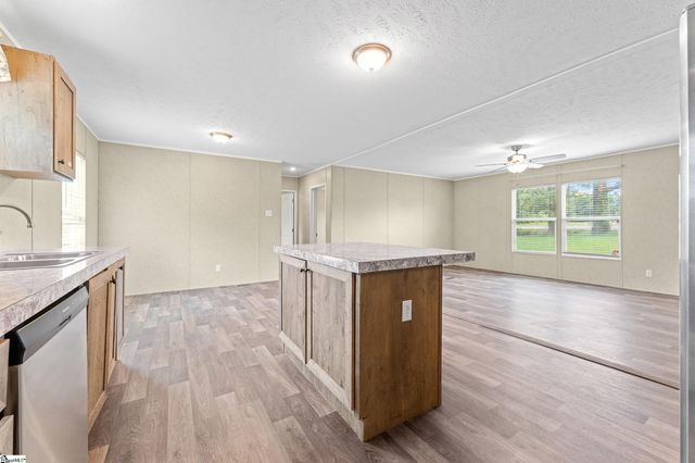 1649 Beaverdam Creek Road, Gray Court, SC 29645