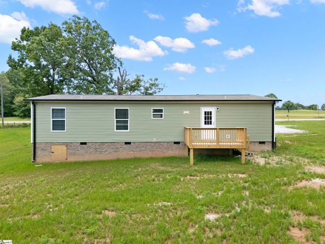 1649 Beaverdam Creek Road, Gray Court, SC 29645