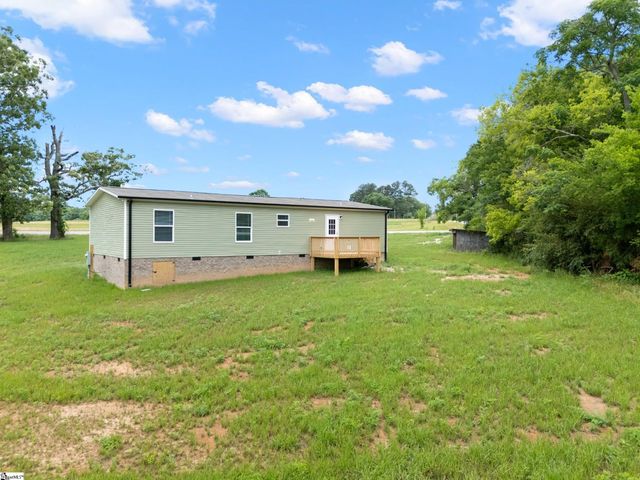 1649 Beaverdam Creek Road, Gray Court, SC 29645