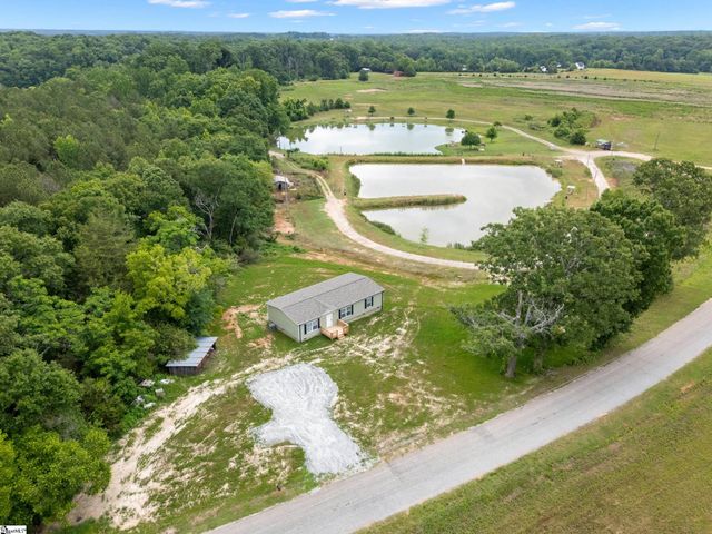 1649 Beaverdam Creek Road, Gray Court, SC 29645