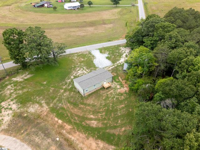 1649 Beaverdam Creek Road, Gray Court, SC 29645