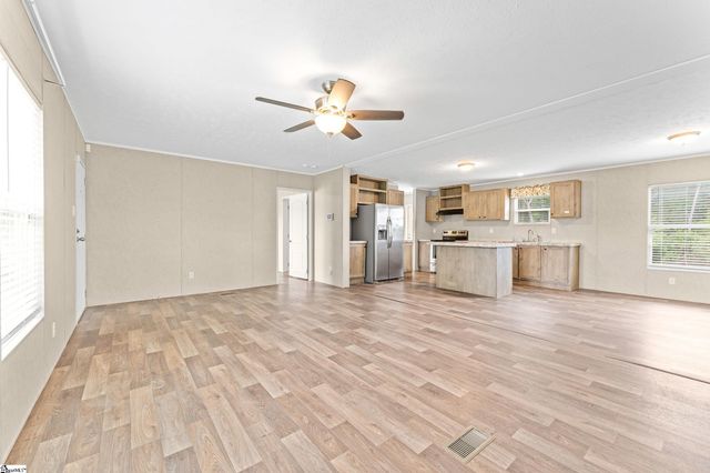 1649 Beaverdam Creek Road, Gray Court, SC 29645