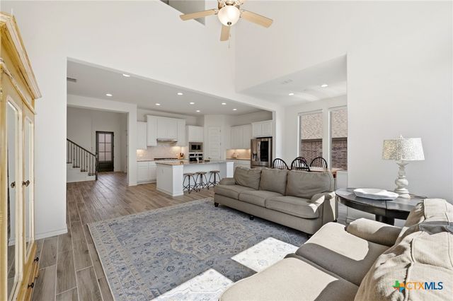 531 Orchard Way, New Braunfels, TX 78132