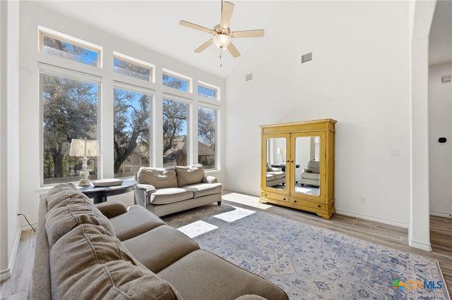 531 Orchard Way, New Braunfels, TX 78132