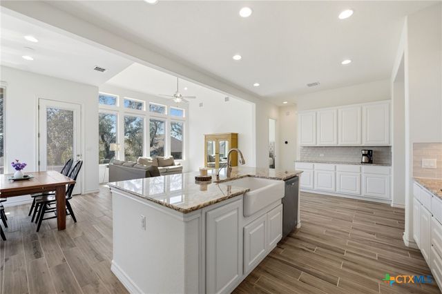 531 Orchard Way, New Braunfels, TX 78132