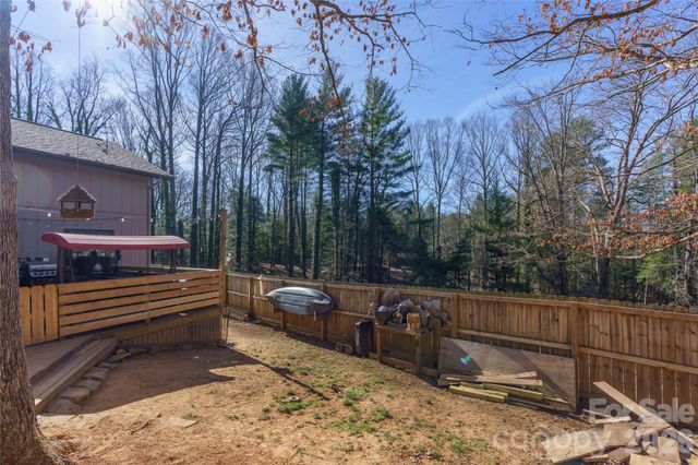 177 Forest Drive 11, Clyde, NC 28721
