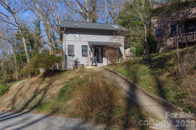 177 Forest Drive 11, Clyde, NC 28721