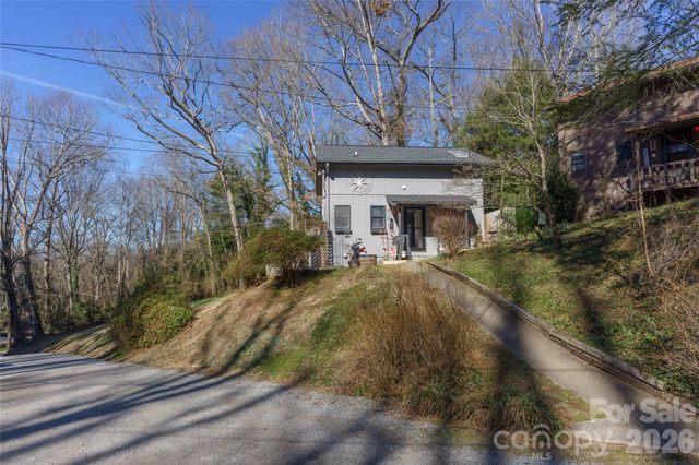 177 Forest Drive 11, Clyde, NC 28721