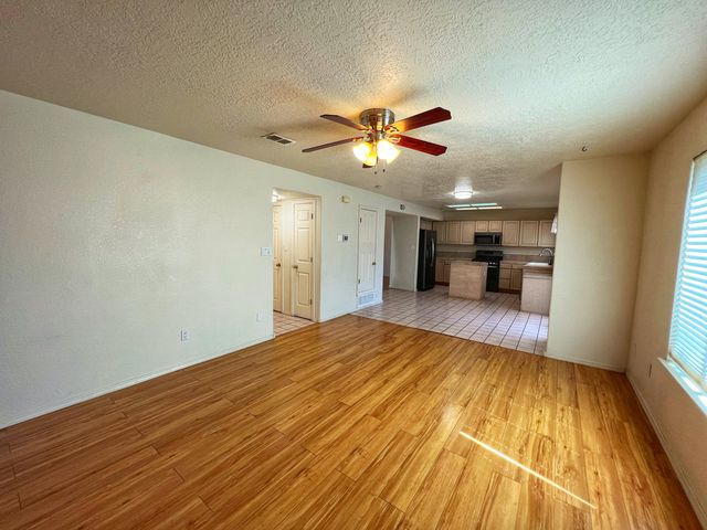 1000 Glacier Bay Street SE, Albuquerque, NM 87123