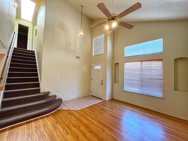 1000 Glacier Bay Street SE, Albuquerque, NM 87123