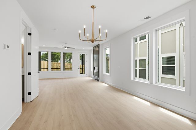 601 James Ave, Nashville, TN 37209