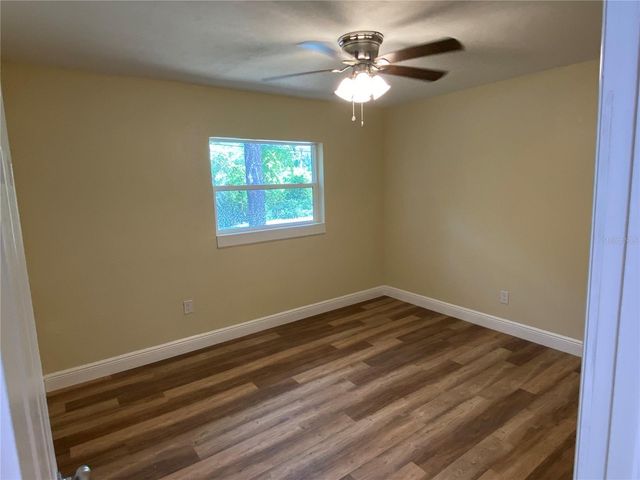 1411 SE 35TH ST, Gainesville, FL 32609