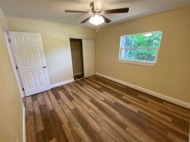 1411 SE 35TH ST, Gainesville, FL 32609