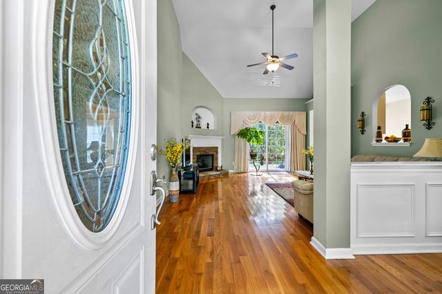 143 Oak Park Square, Newnan, GA 30265