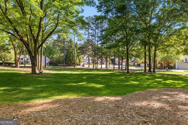 143 Oak Park Square, Newnan, GA 30265