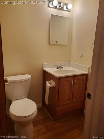 43608 Westminister Way, Canton, MI 48187
