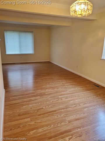 43608 Westminister Way, Canton, MI 48187