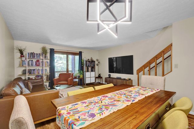 2325 E Winding Brook Court, Bloomington, IN 47401