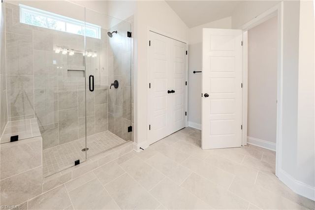 2956 Flat Rock Drive, Winston-salem, NC 27127